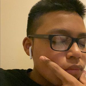 Meet your Posher, Alejandro